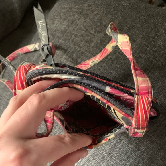 Vera Bradley cross body bag - Picture 3 of 8